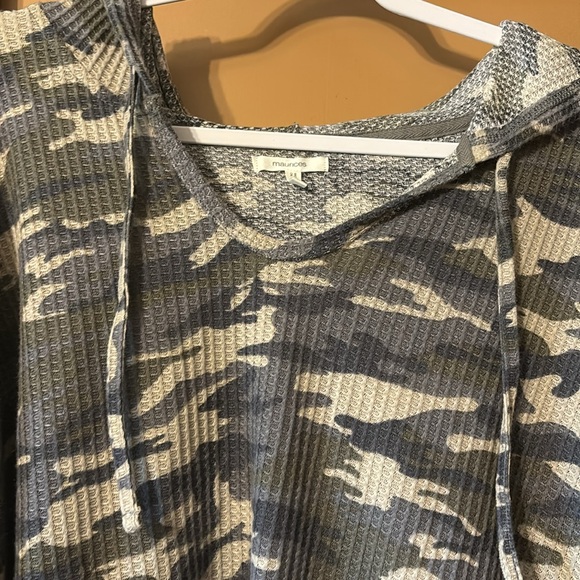 Maurice’s camo hooded long sleeve. - Picture 2 of 4